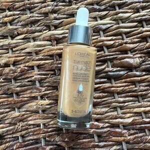 L'Oréal   True Match Nude Hyaluronic Tinted Serum